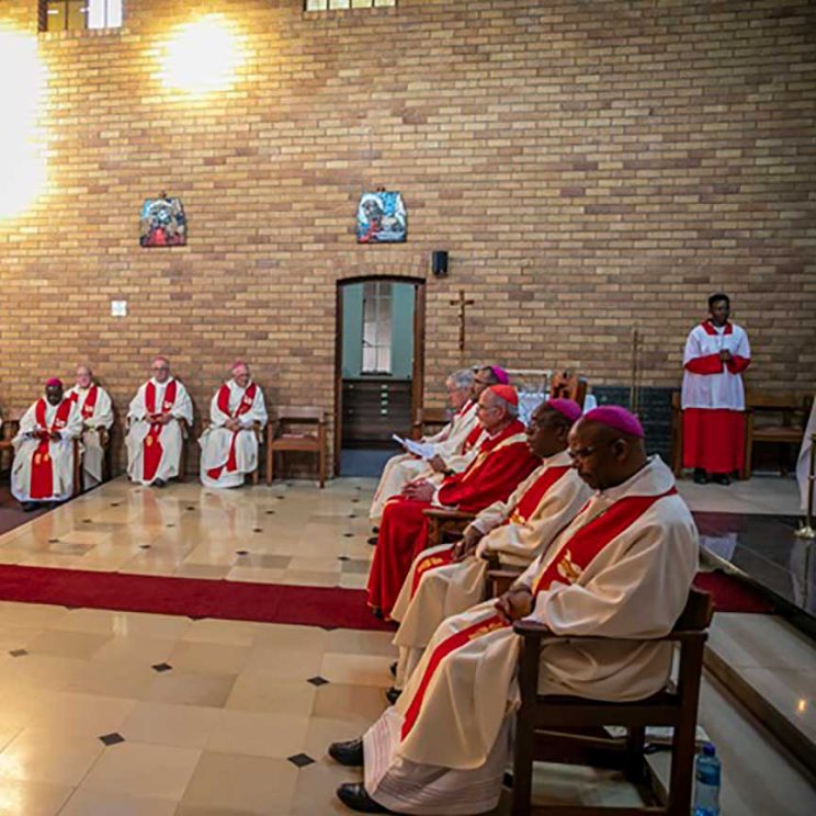 Catholic Bishops to political parties: “Work together for the good of the country”
