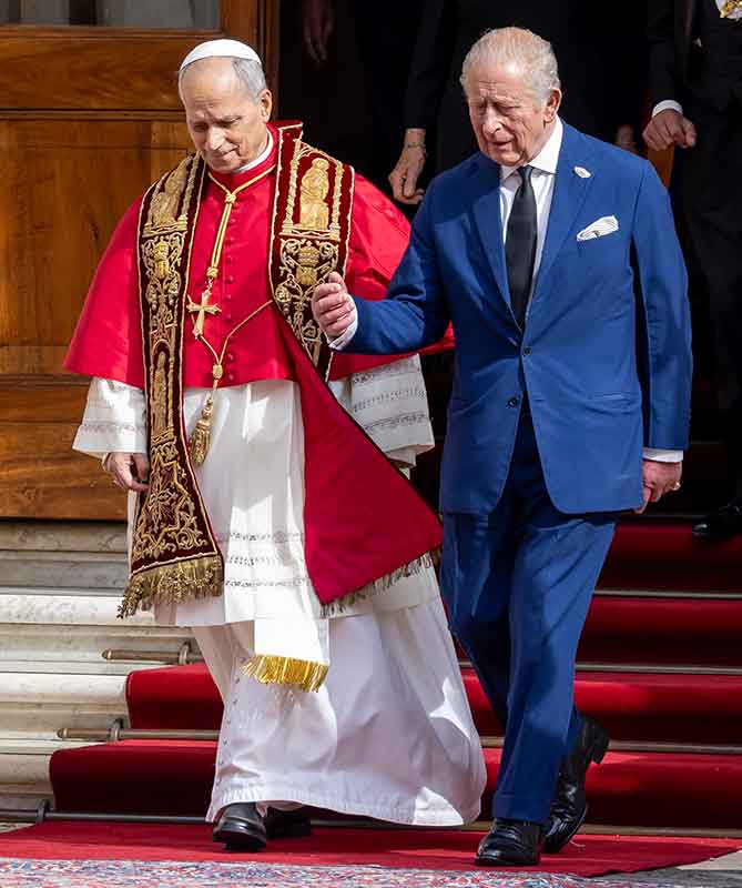 POPE LEO XIV WITH KING CHARLES