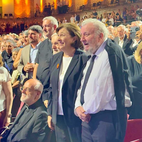 Pics: Kiko, Ascension and Fr Mario together with Dino and Roberta Furgione