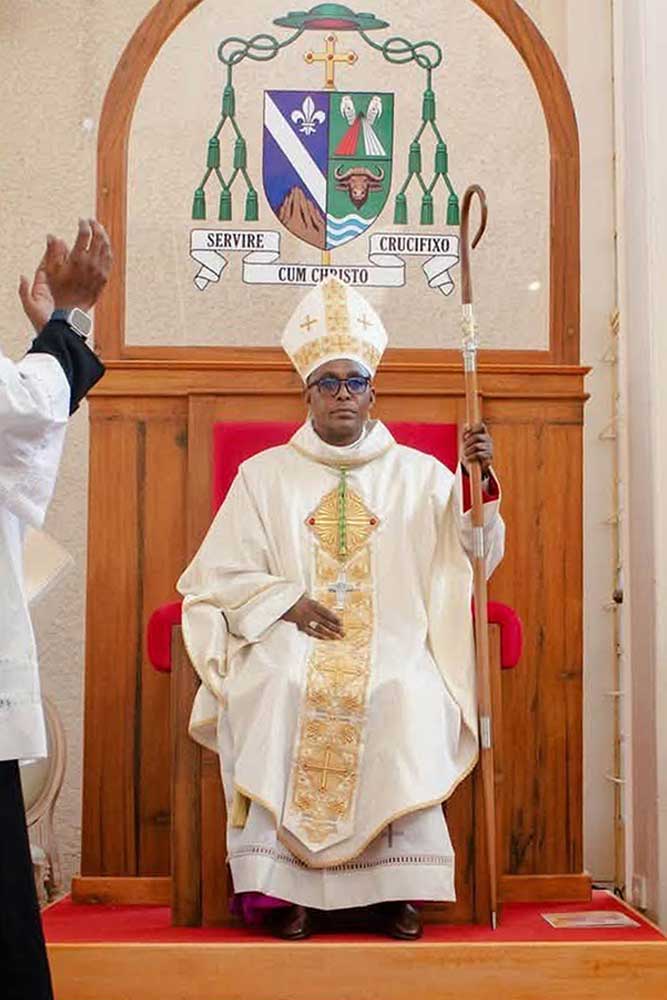 Bishop-Lawrence-Pheto