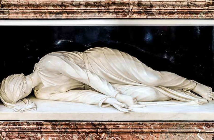 Stefano Maderno’s statue of St Cecilia, as her incorrupt body was found upon her exhumation in 1599