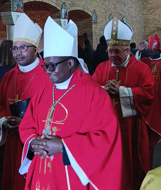 Popes-Day-Mass-celebration_Kati-Dijane
