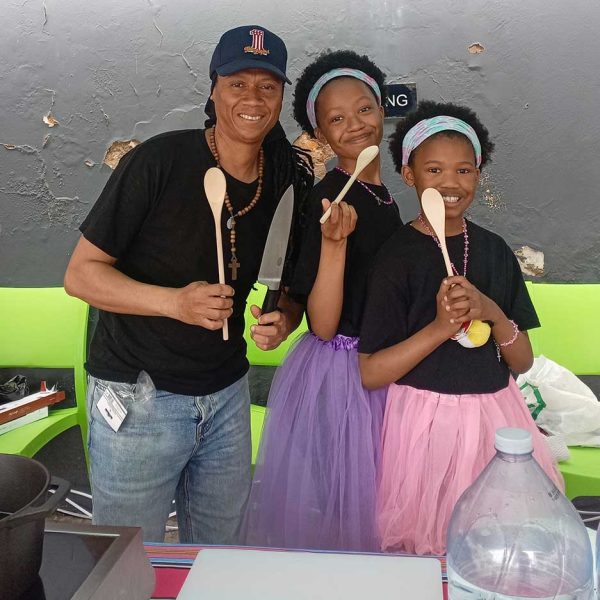 Gregory Stephenson and daughters Cooking Competition